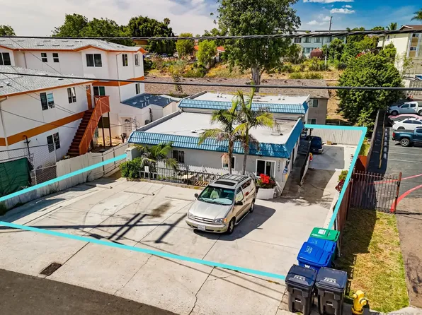 2240 W Dunlop St, San Diego, CA 92111