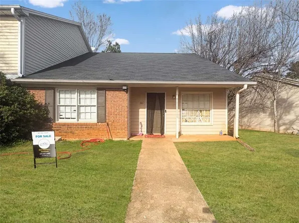 660 Browning Ln SE, Conyers, GA 30013