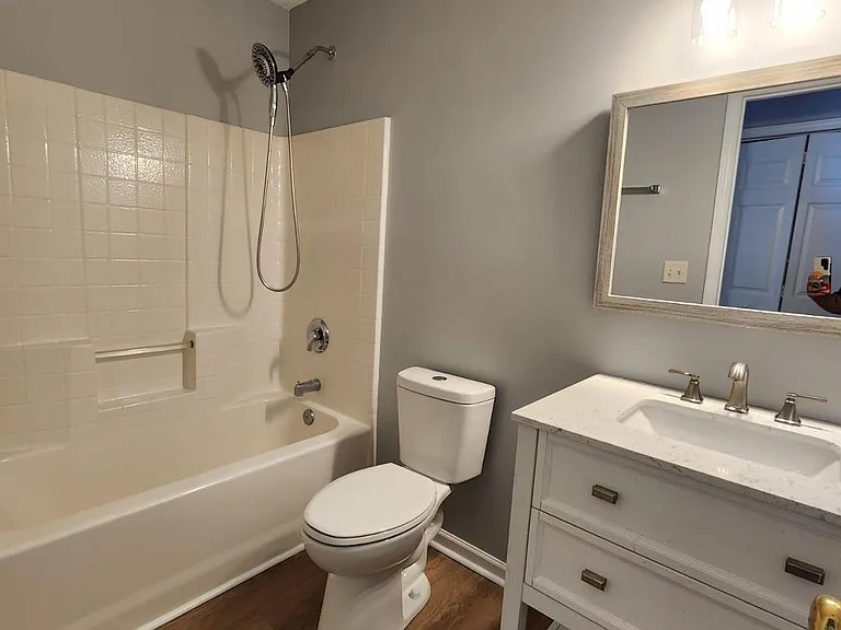 806 Homestead Park Dr — Photo 13