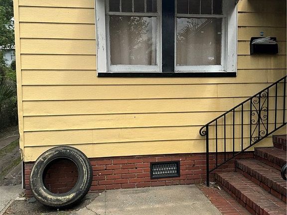 5th image of 1106 E 40th Street