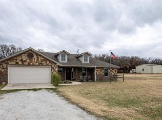 129 Hampton Ln, Springtown, TX 76082