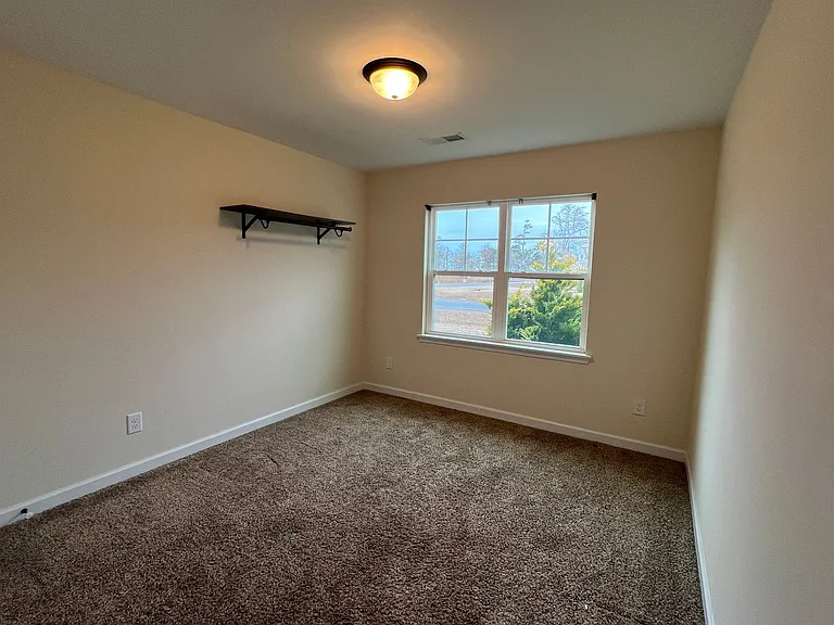 310 Landon Ln — Photo 14