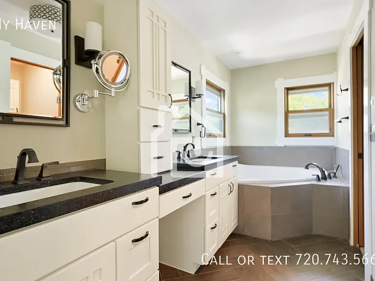 1121 S Williams St — Photo 21