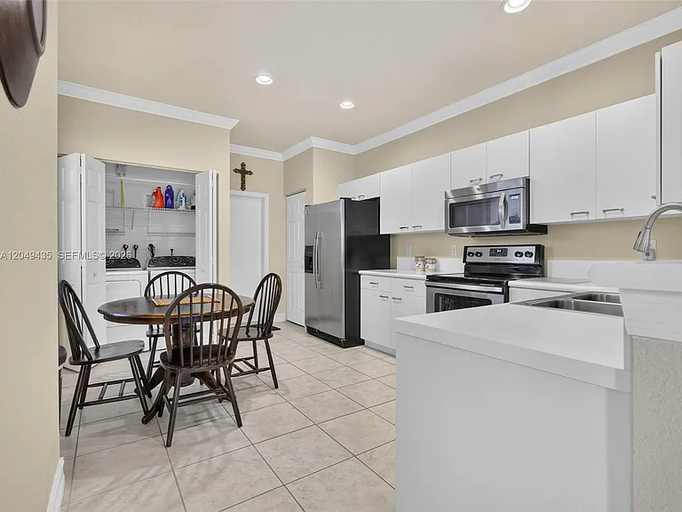 2475 W Cordoba Bnd — Photo 16