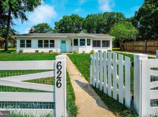 626 Doyle Rd, Deale, MD 20751