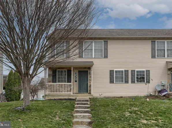 219 Perthshire Dr, Lancaster, PA 17603