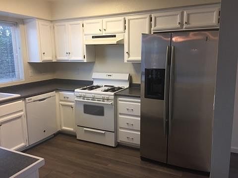 5th image of 1922 Wildwood Way