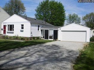 236 Indiana Ave, Louisville, OH 44641