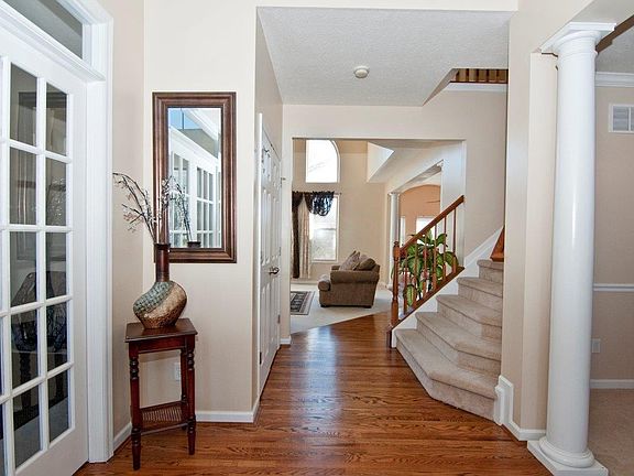 3rd image of 6563 Glenstone Way