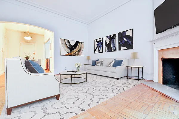 Rented by Platinum Properties | media 12