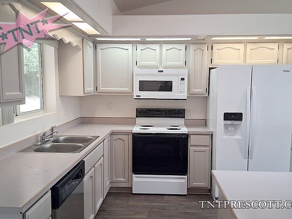 5th image of 5431 N Western Blvd