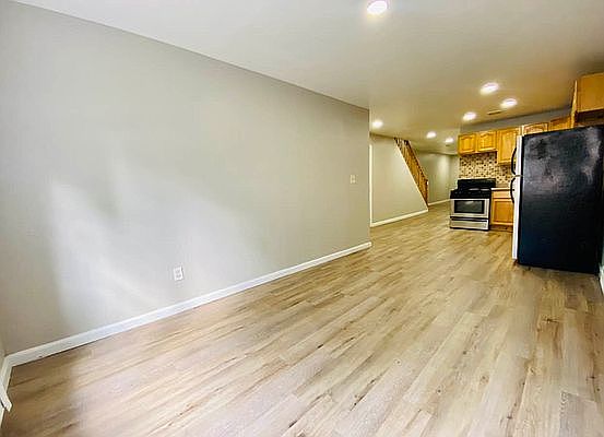 3rd image of 71 Clermont Ave #1GREM