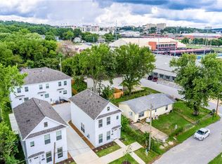 1632 & 1638 W Neptune St, Fayetteville, AR 72701