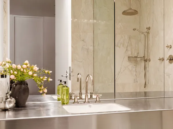 30 Crosby Street image 11 of 19