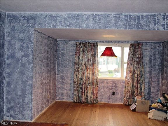 2nd image of 505 Courtland St
