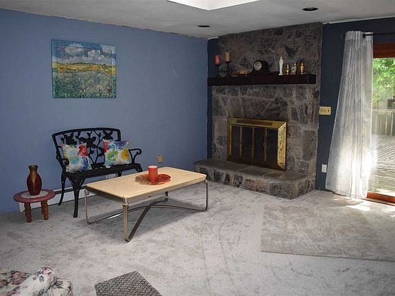 5th image of 473 Bohemia Pkwy