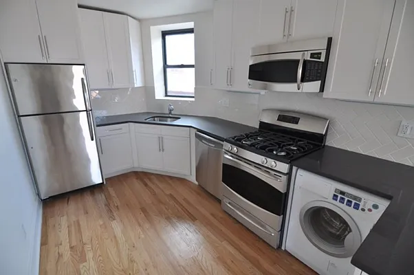 Rented by Bohemia Realty Group | media 9