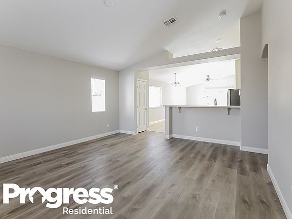 5th image of 7493 Morning Brook Dr