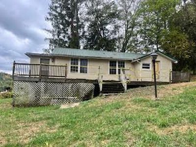 133 Claypool Hollow Rd, Glen Daniel, WV, 25844