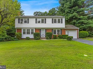 7406 Skyline Dr, Frederick, MD 21702