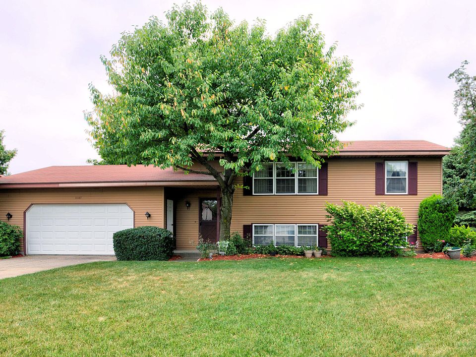 1st image of 11157 Canyon Creek Dr