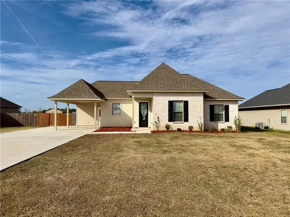 55085 Coyote Trl, Loranger, LA 70446