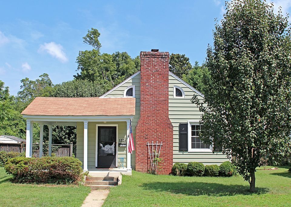 1st image of 1228 Warren Ave