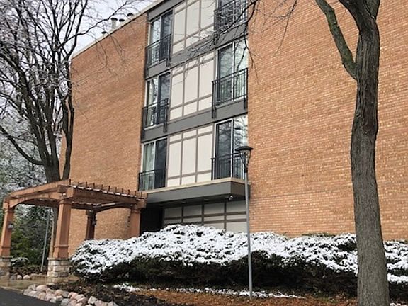 2nd image of 5830 Oakwood Dr APT 1C