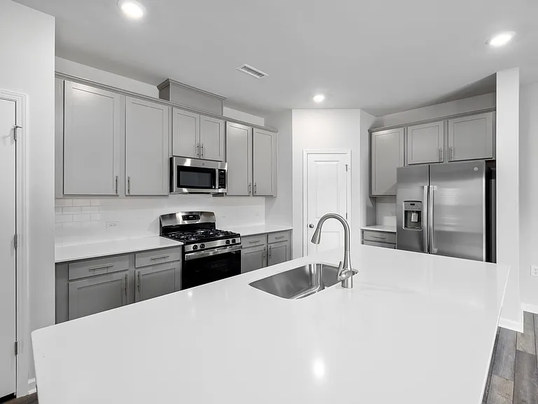 Cembra Pine Dr — Photo 2