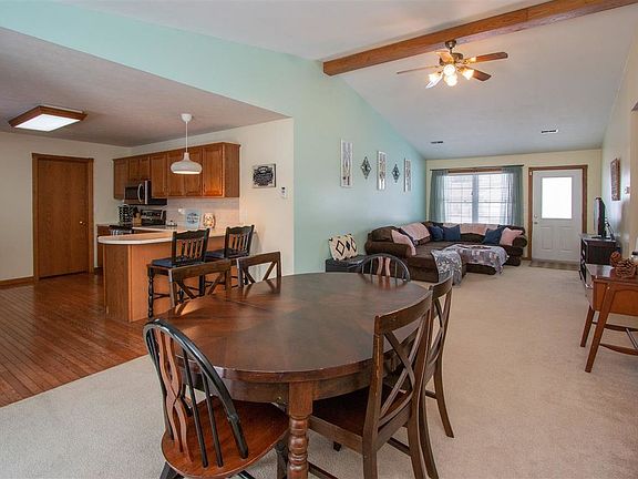 5th image of 1006 Wildwood Ct