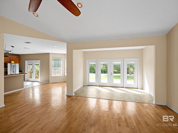 4th image of 4795 Osprey Dr