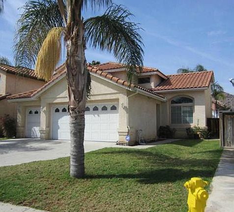 3rd image of 3071 Manchester Cir
