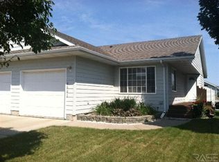 4802 S Equity Dr #7, Sioux Falls, SD 57106