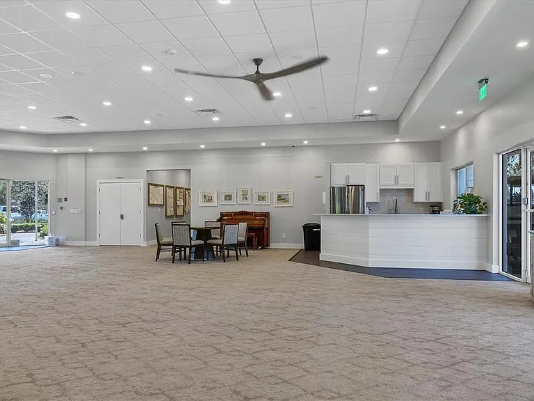 1580 Jasper Ct — Photo 32