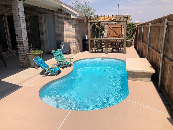 2nd image of 4301 Llano Ct