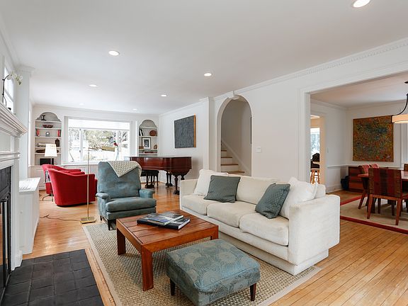 3rd image of 5 Hall Ave