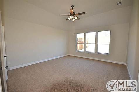5th image of 675 Morgan Dr