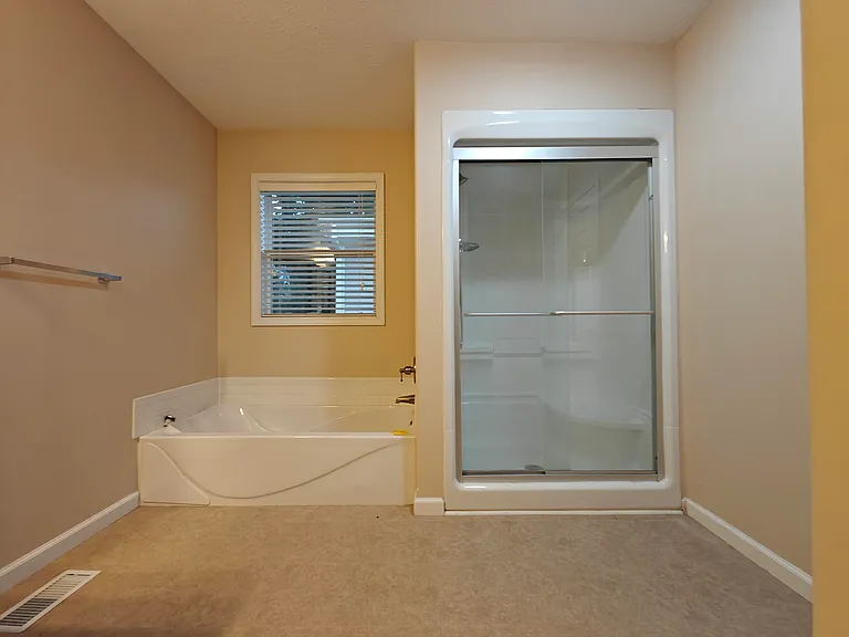 227 Schilling St — Photo 11