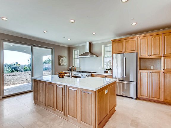4th image of 14250 La Harina Ct