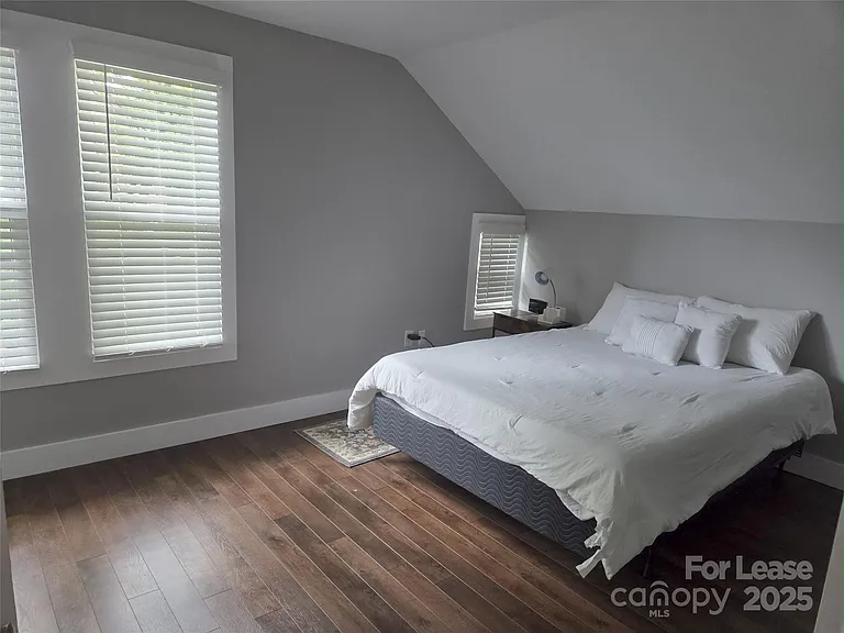 238 S Main St — Photo 15