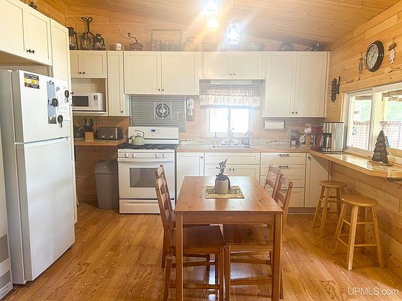 5th image of 16754 Kk Rd #6
