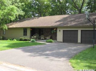 3711 Timber Trails Ct, Eau Claire, WI 54701