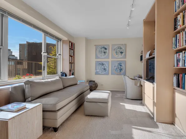 80 Central Park West image 13 of 18