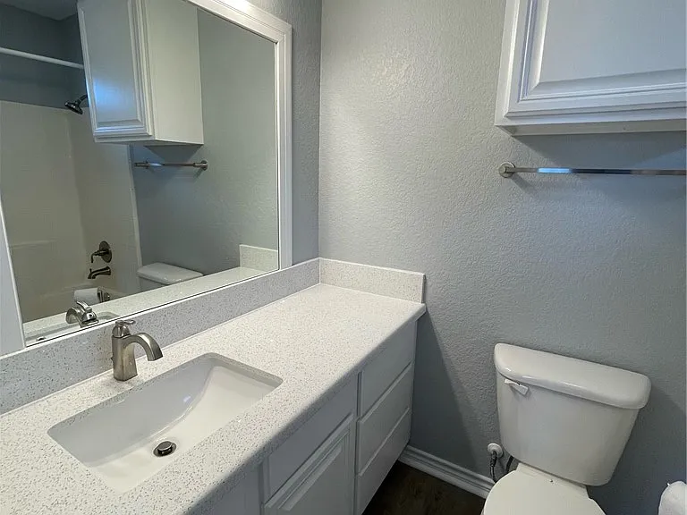 3838 Oldenburg Ln — Photo 16