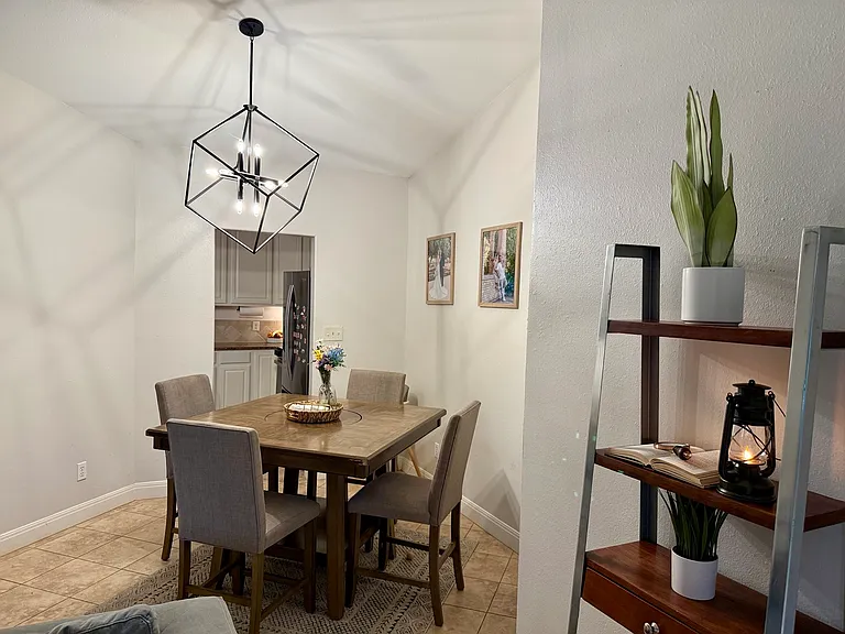 14800 Foy Dr — Photo 17