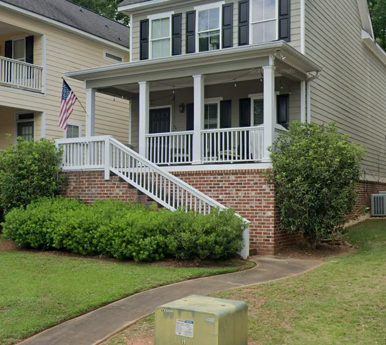 3 bed, 2.5 bath, 1680 sqft, $2,300 — Photo 1