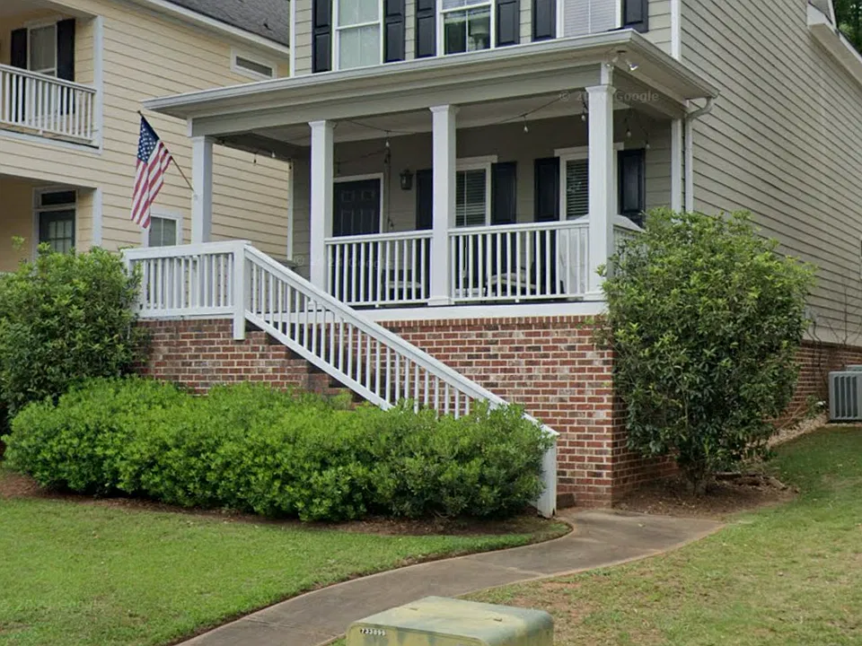 366 Providence Blvd