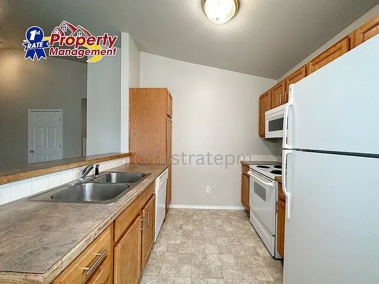 7552 W Tottenham Ln #101 — Photo 10