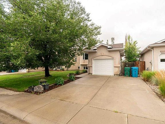 2nd image of 103 E Cowichan Ct W