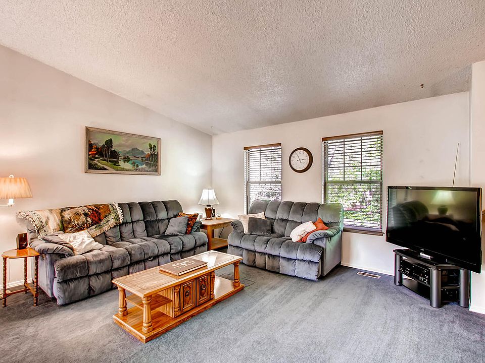 2nd image of 5404 Mule Deer Dr